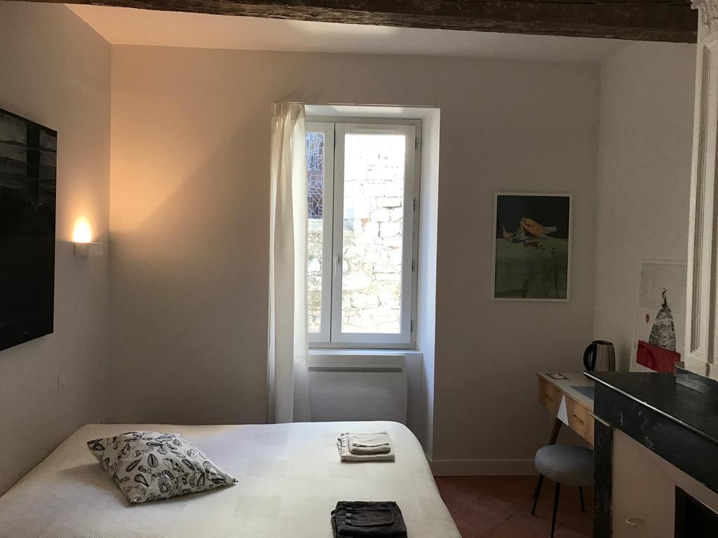 B&B Le Chat Qui Dort Montricoux Esterno foto